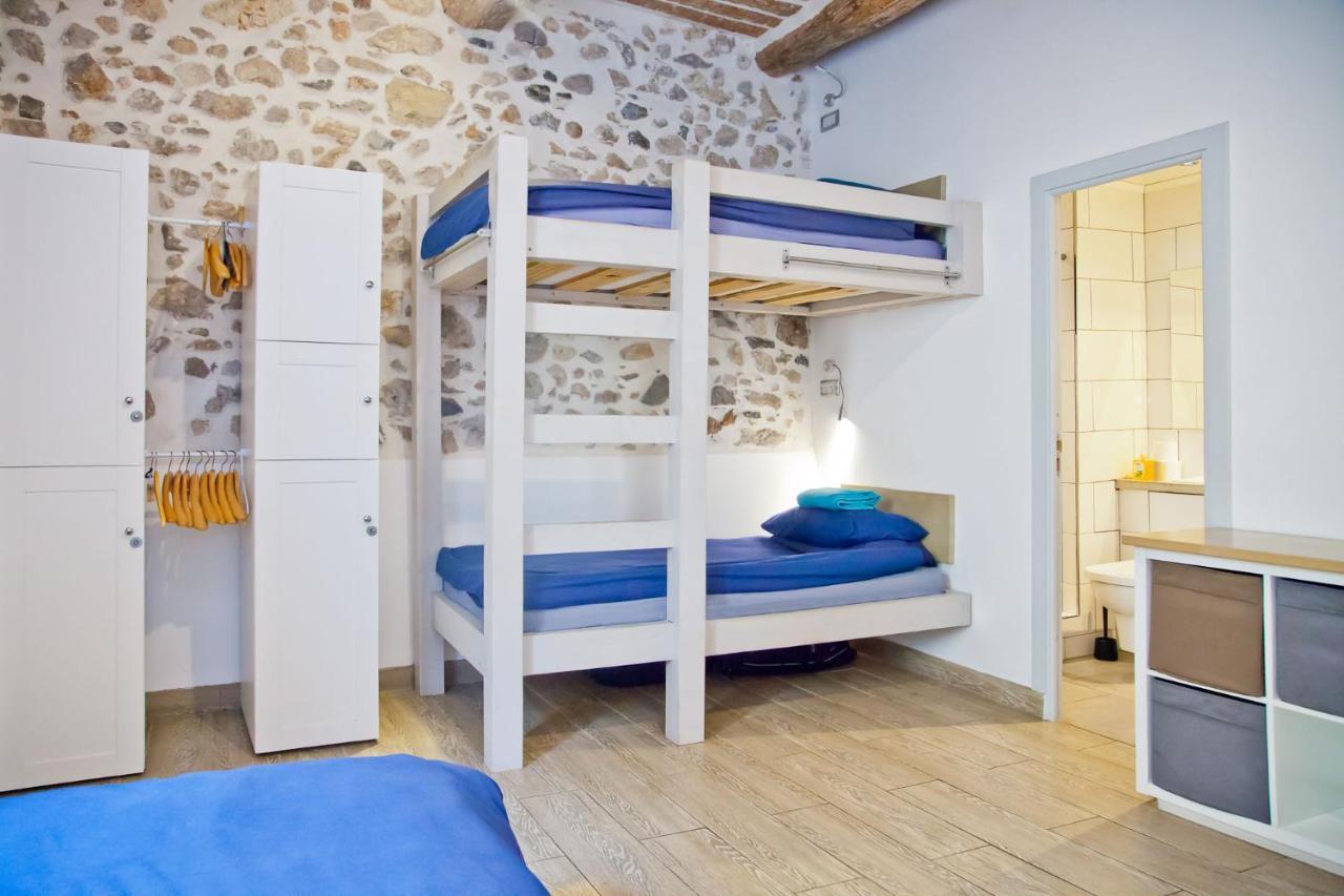 Hostel Oasis Antibes Exteriér fotografie
