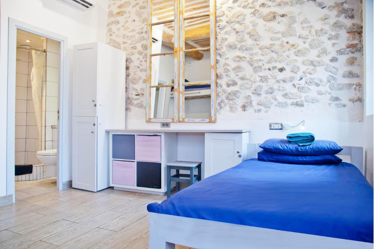 Hostel Oasis Antibes Exteriér fotografie